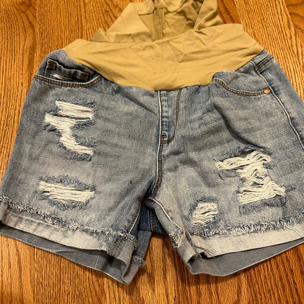 Size Small Maternity Jean Shorts